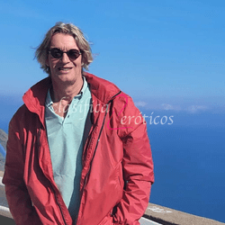 Hola soy holandés de 63 años bisexual, y ofrezco a mi compañero para varias cosas divertidas.