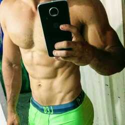 JOVEN SUPER SEXY PARA MUJERES Y PAREJAS DE CUCUTA